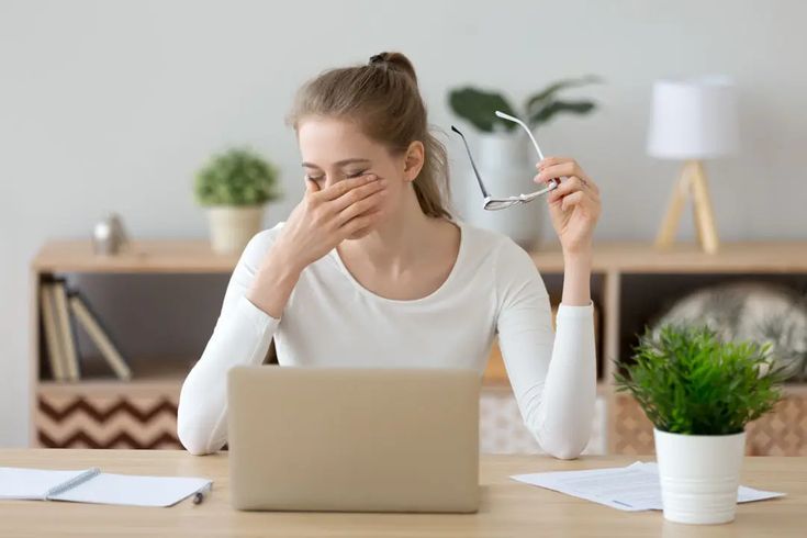 How Mobile Screens Affect Eye Health